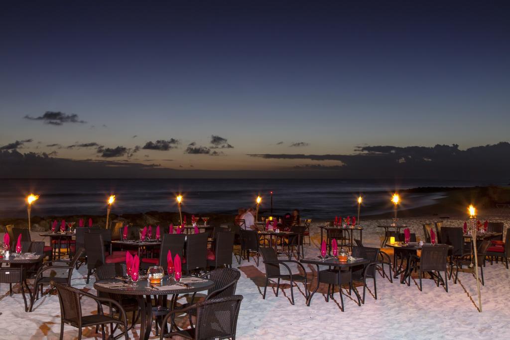 Ocean Two Resort - Breakfast Included By Ocean Hotels Saint Lawrence Gap 외부 사진